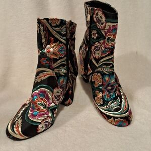 Floral Embroidered Ankle Boots Size 7